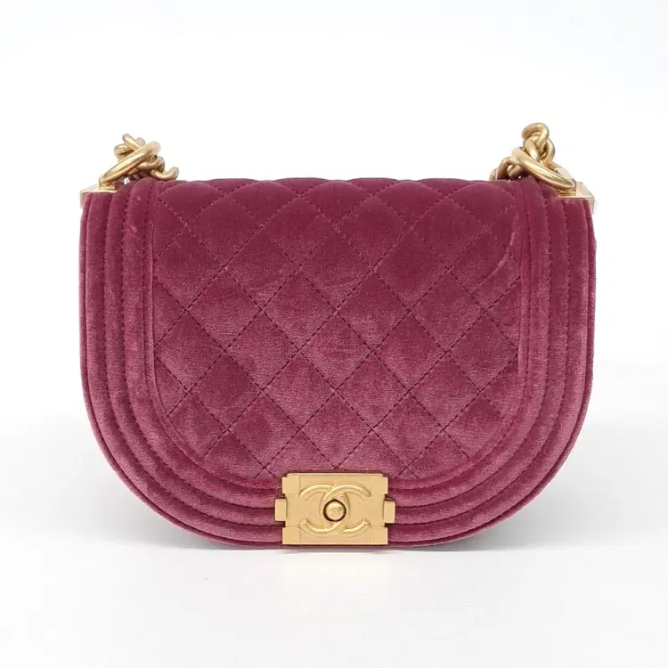 Chanel Velvet Boy Crossbody Bag-Hover-Image