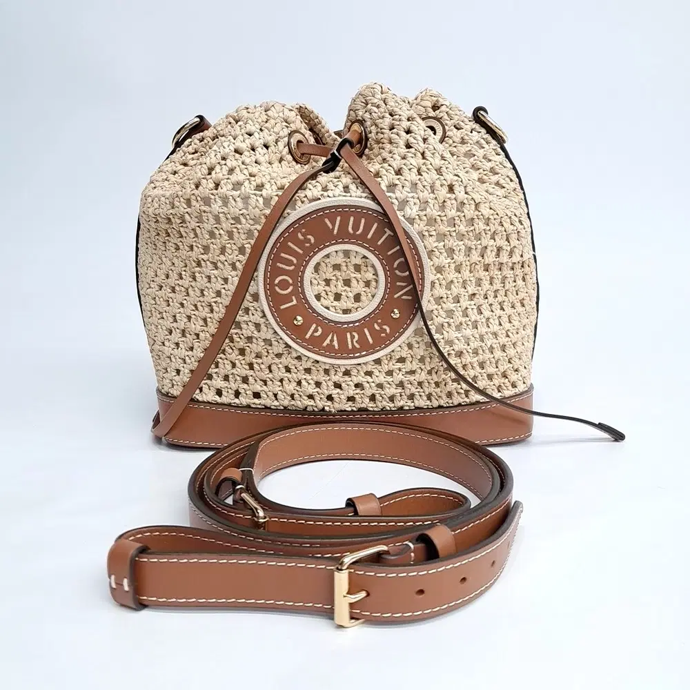 Louis Vuitton Raffia Noé Bb M24722