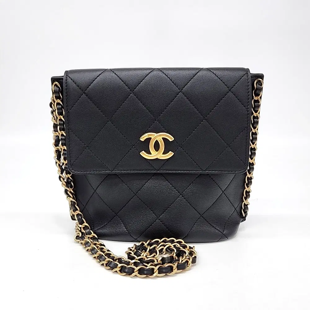Chanel Chain Shoulder Bag
