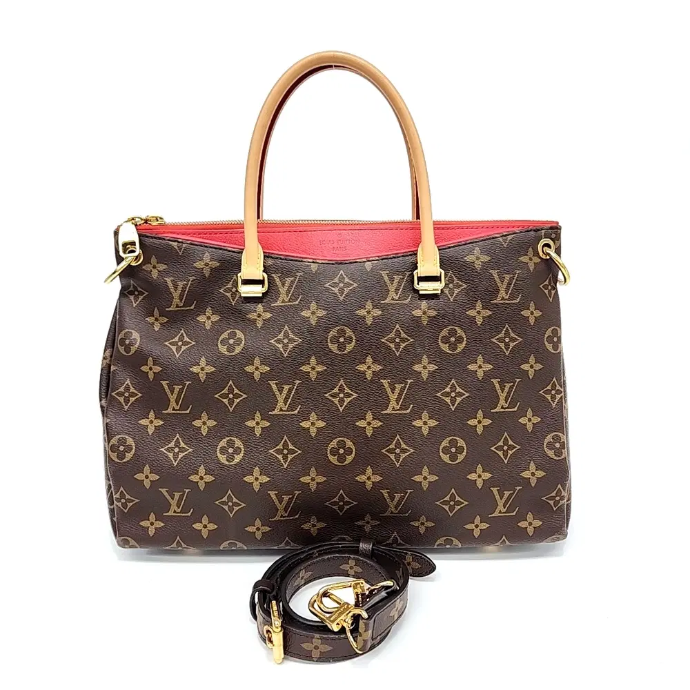 Louis Vuitton Monogram Palace