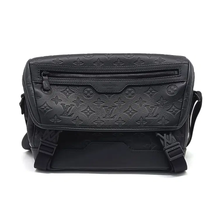 Louis Vuitton Monogram Shadow Messenger Voyage Pm-Hover-Image