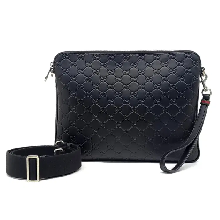 Gucci Gg Emblem Medium Crossbody Bag (850214)-Hover-Image