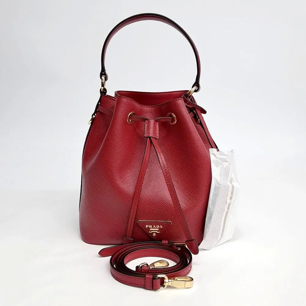 Prada Saffiano Bucket Tote And Crossbody Bag (1Be032)