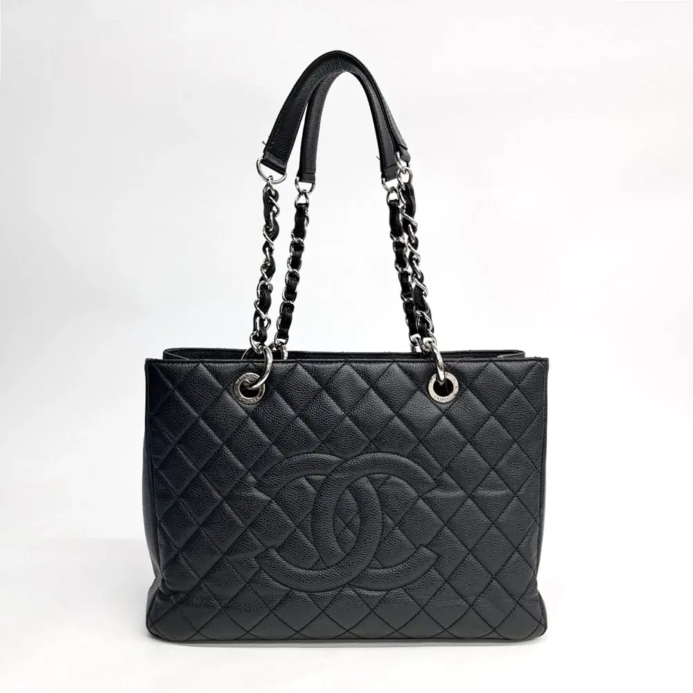 Chanel Caviar Grand Shopping
