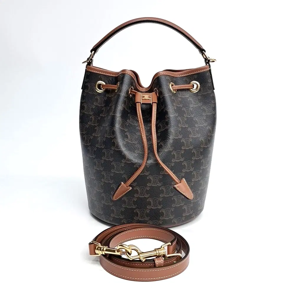 Celine Triomphe Clara Bag