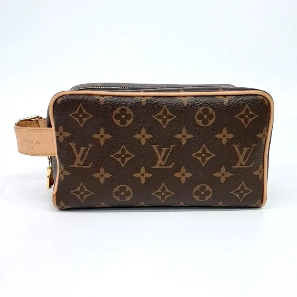 Louis Vuitton Monogram Locker Dopp Kit