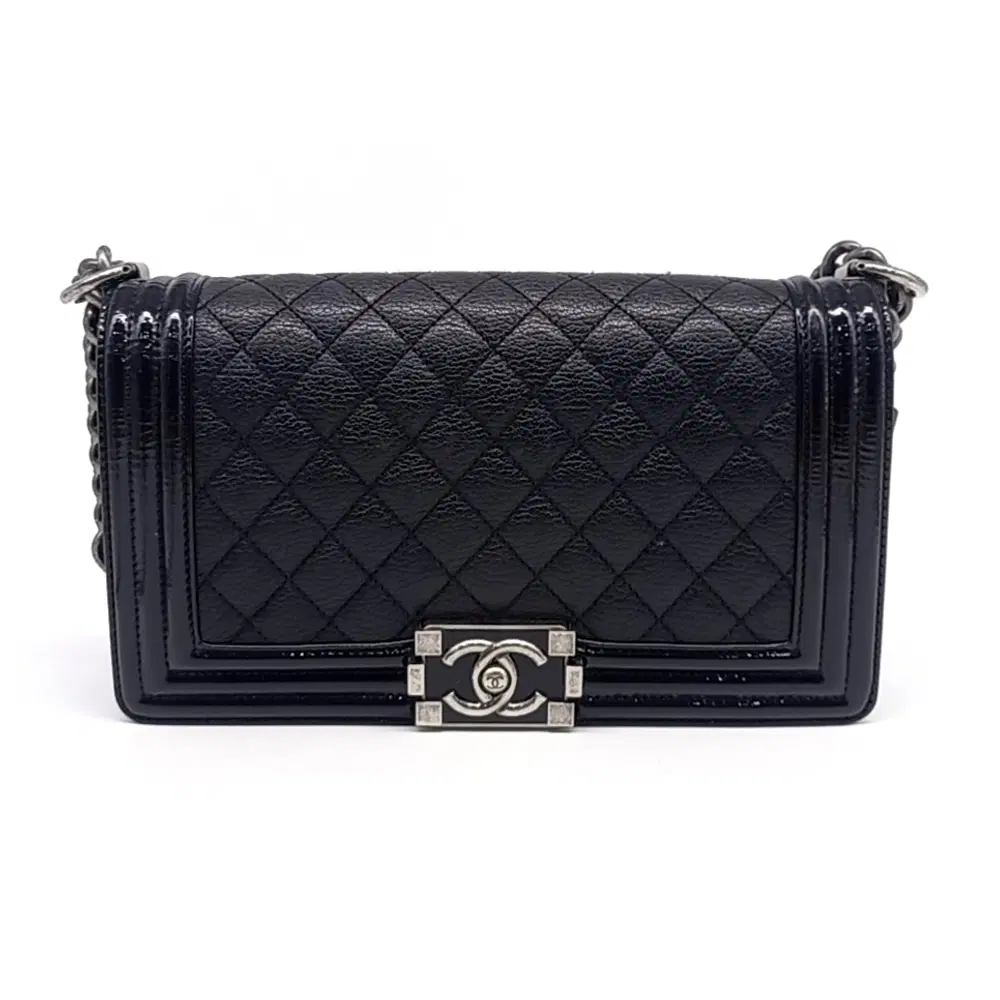 Chanel Boy Bag Medium