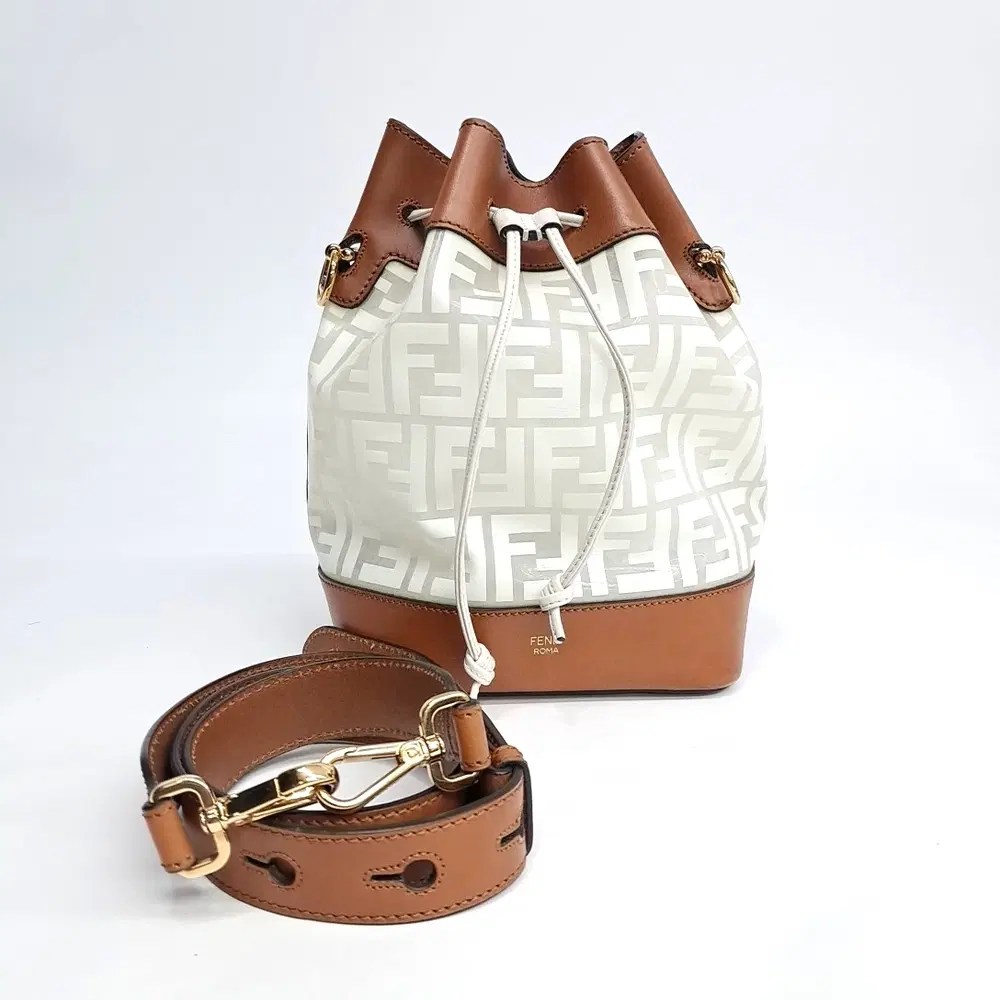 Fendi Mon Tresor Pvc Bucket Bag (8Bt298)