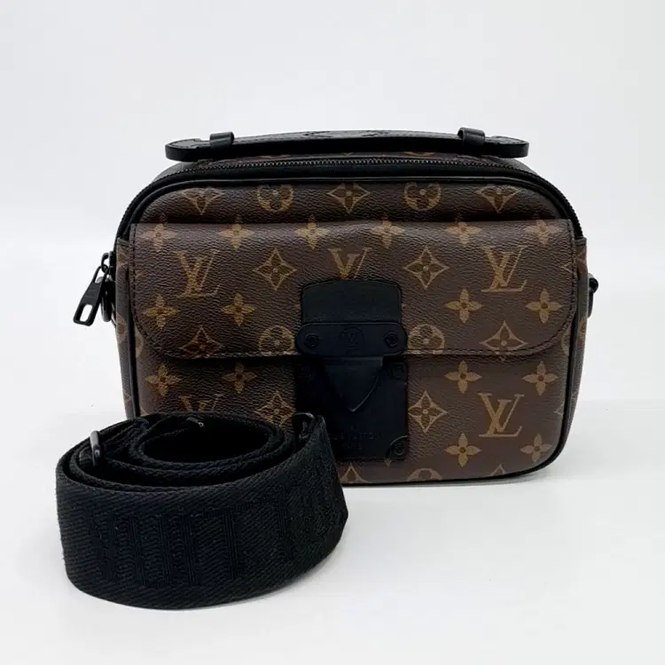 Louis Vuitton S-Lock Messenger Bag-Hover-Image