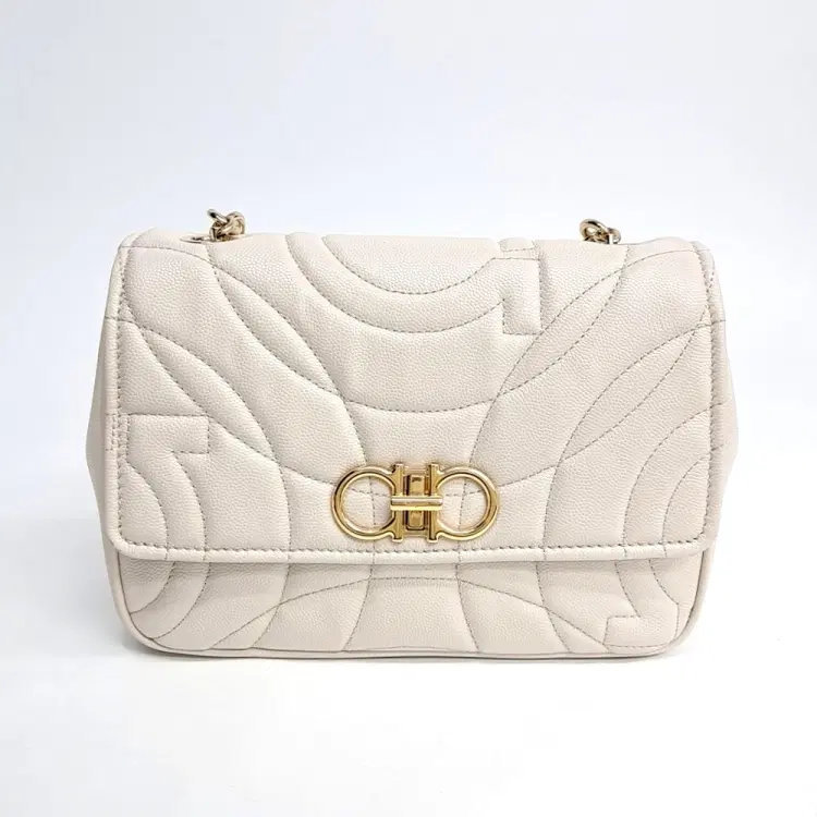 Ferragamo Gancini New Quilted Chain Shoulder Bag-Hover-Image