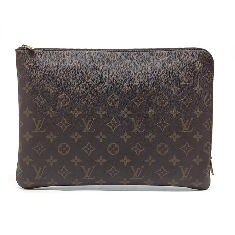 Louis Vuitton Monogram Etui Voyage Mm