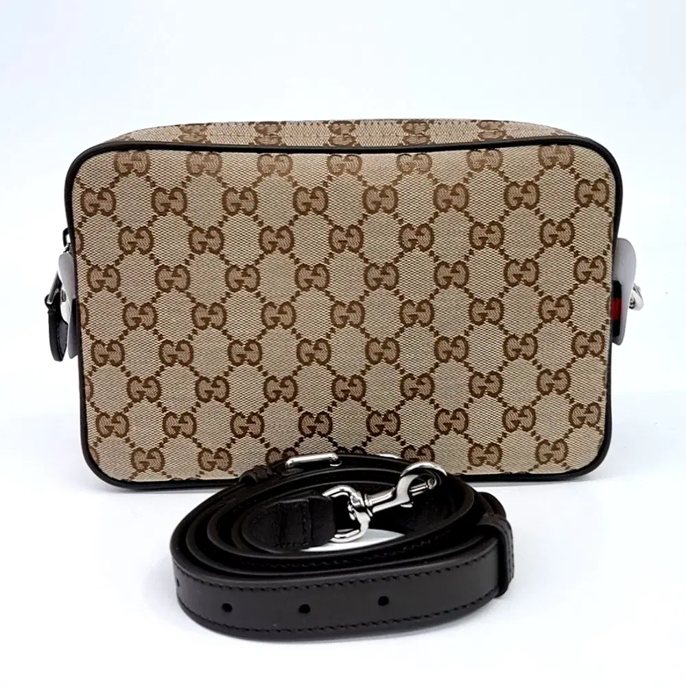 Gucci Gg Canvas Small Crossbody Bag (834802)
