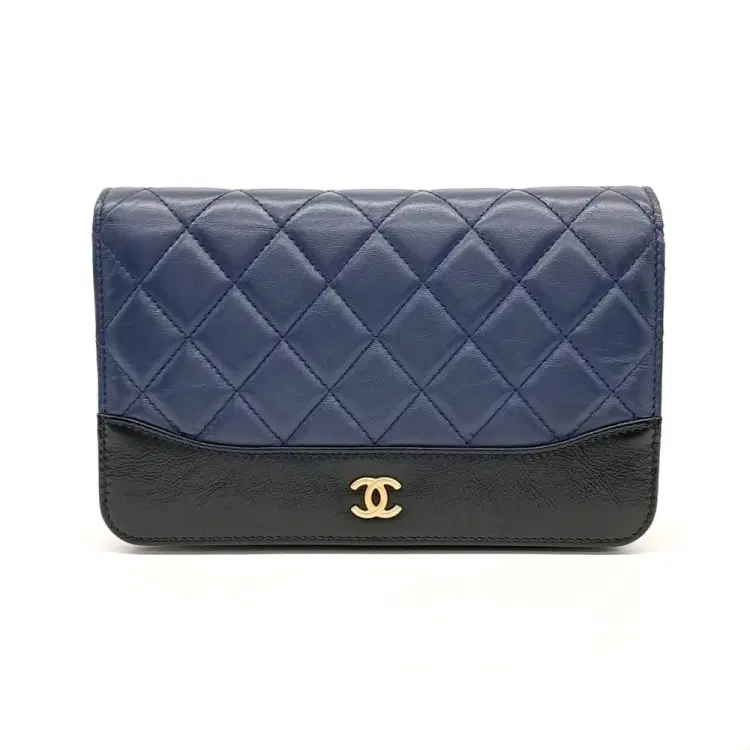 Chanel Gabrielle WOC Mini Crossbody Bag-Hover-Image