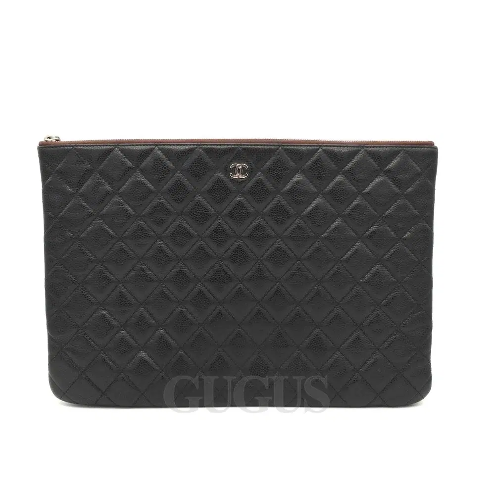 Chanel Caviar Clutch Large