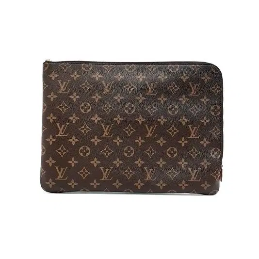 Louis Vuitton Étui Voyage Clutch MM-Hover-Image