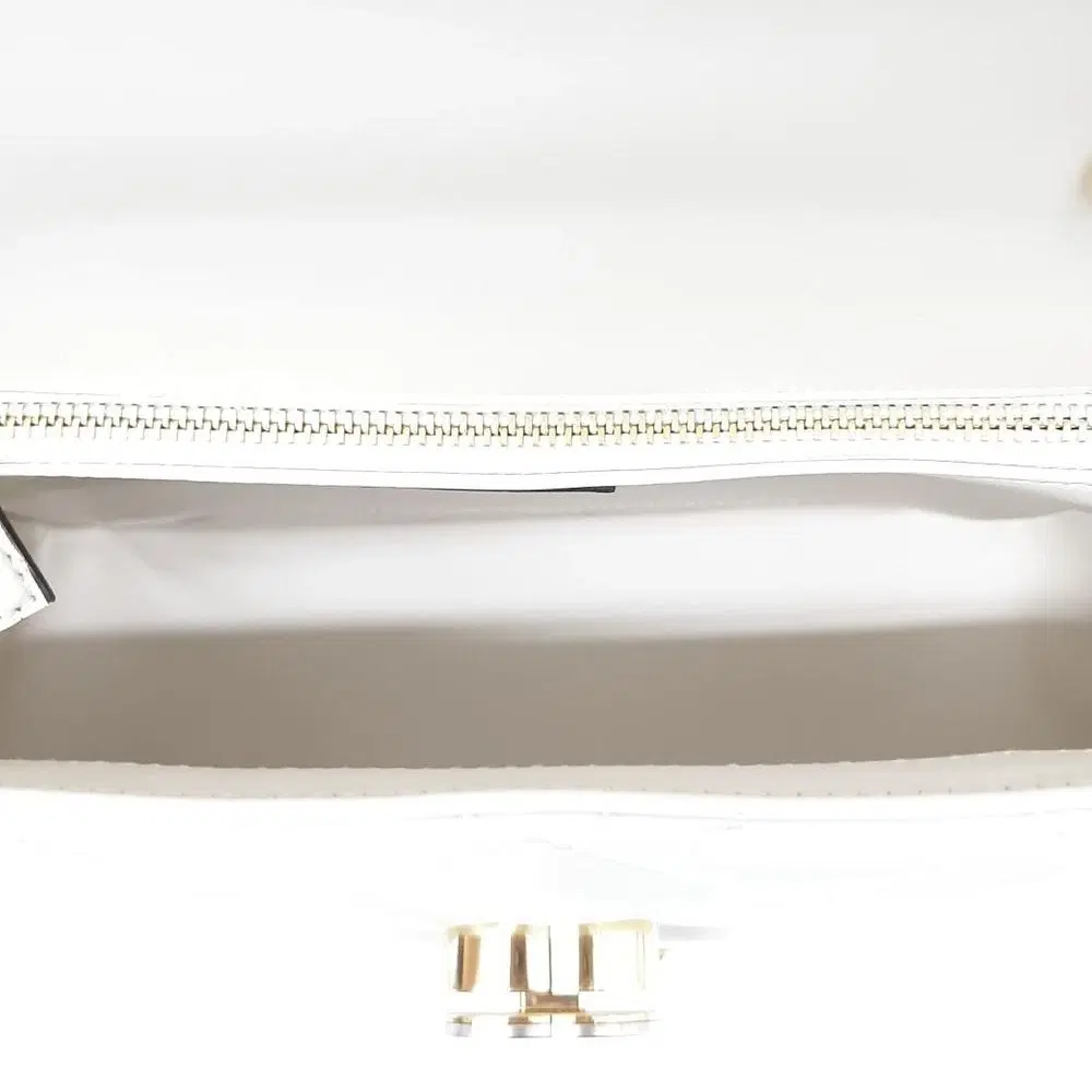main-slider-image-1