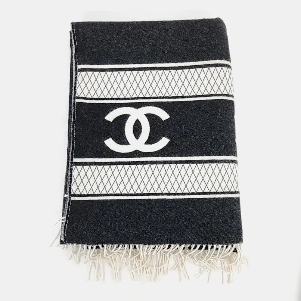 Chanel blanket