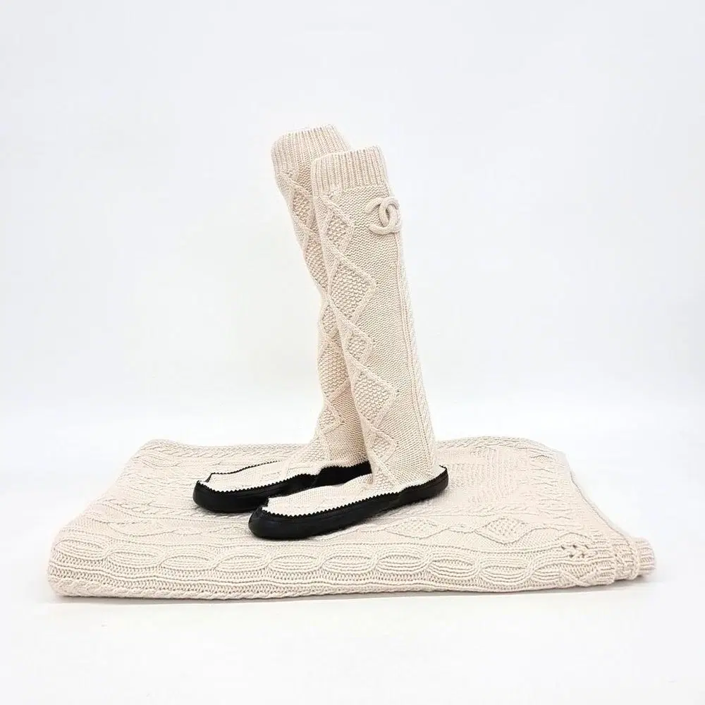 Chanel Cashmere Blanket + Room Shoes SET