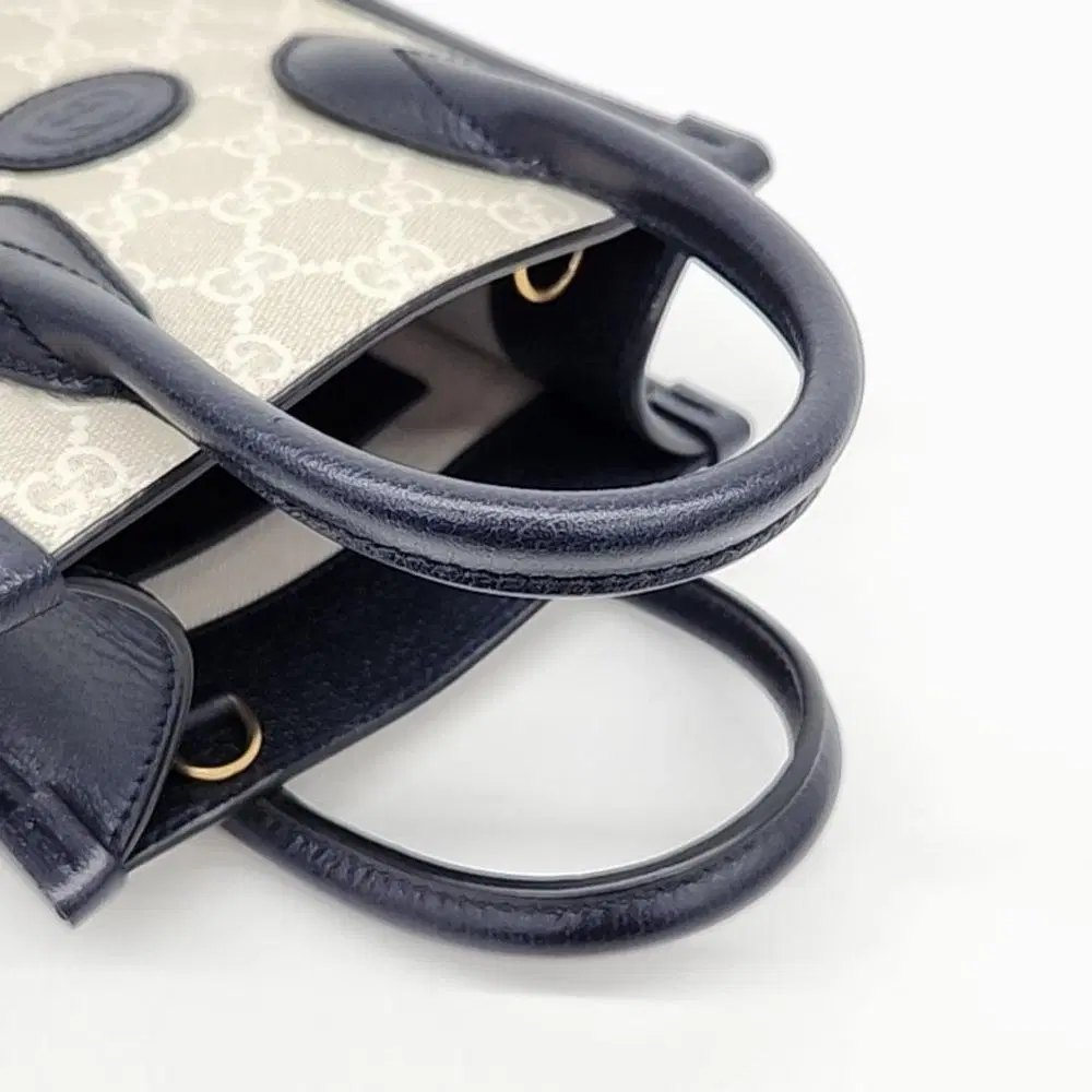 main-slider-image-1