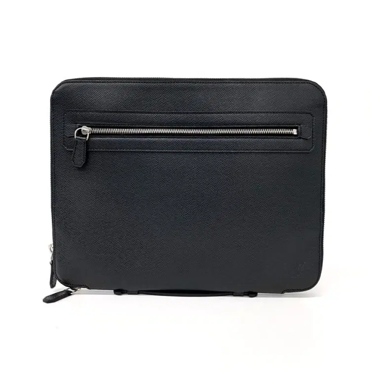 Louis Vuitton Taiga Vladimir M32612-Hover-Image