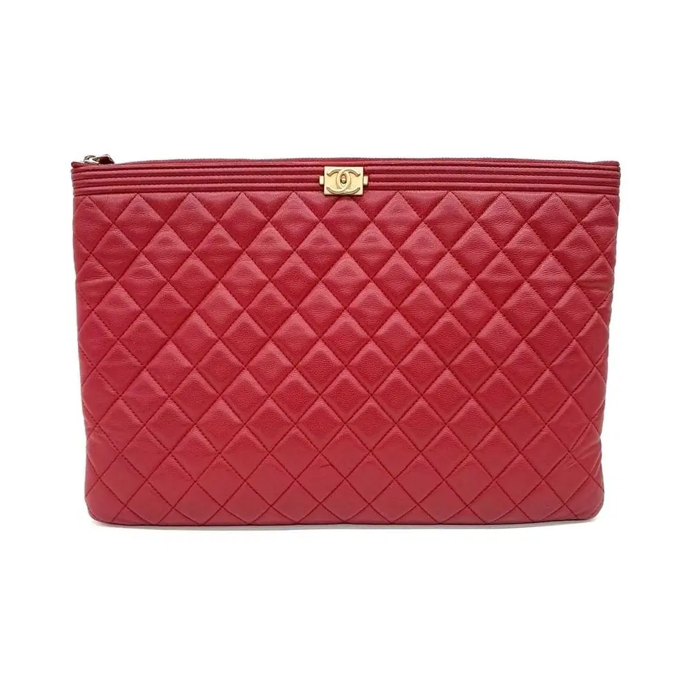 Chanel Caviar Clutch Large