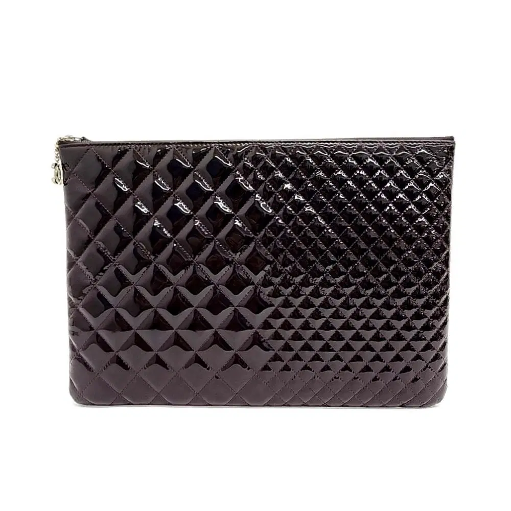Chanel Patent Clutch Large A82523