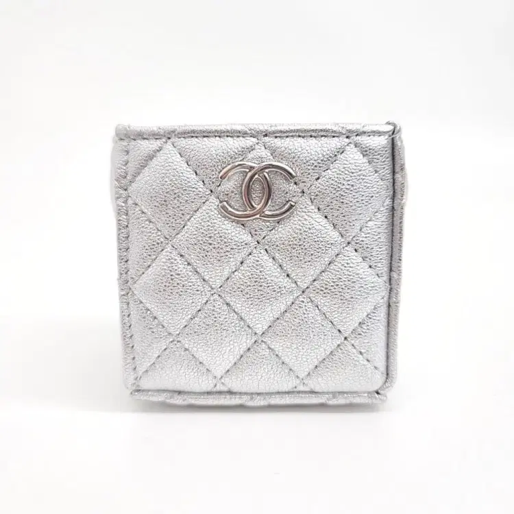 Chanel Silver Mini Bucket Chain Bag-Hover-Image