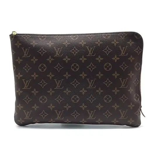 Louis Vuitton Monogram Étui Voyage MM M44499