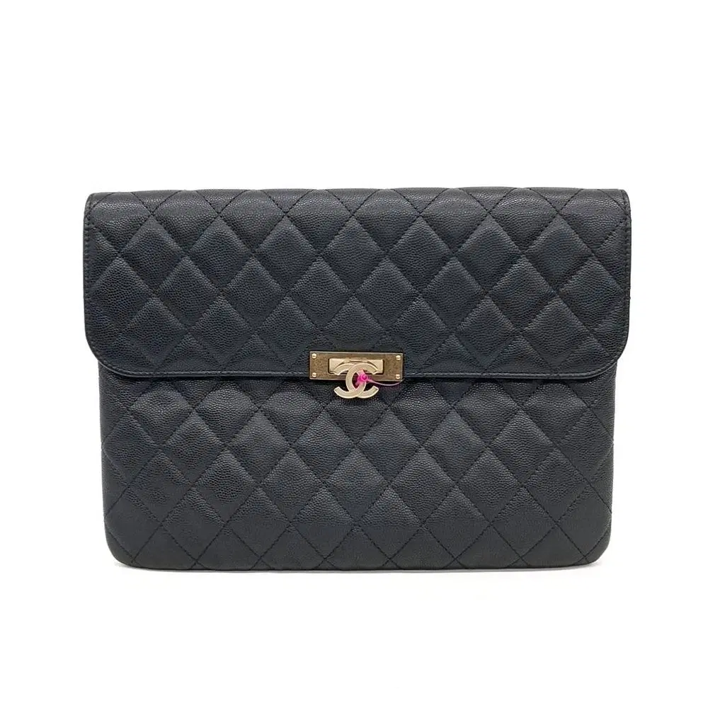 Chanel Caviar Flap Clutch New Medium