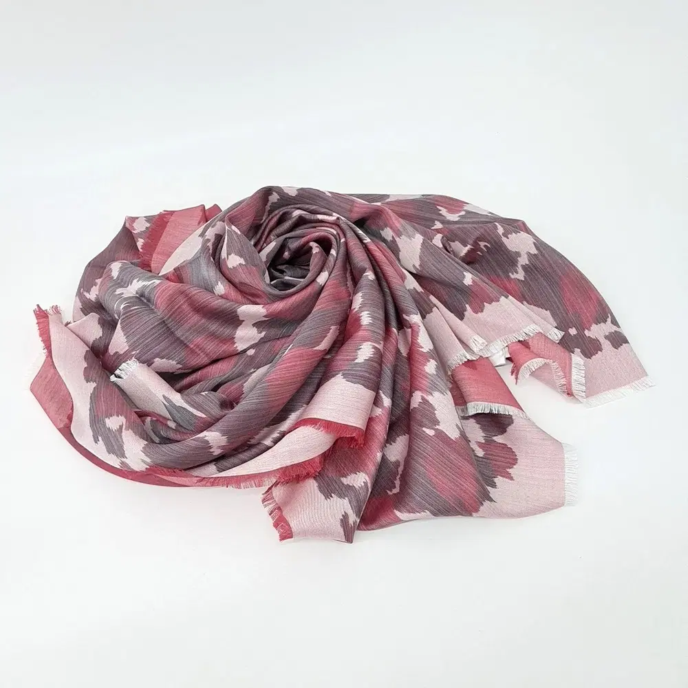 Christian Dior shawl and muffler