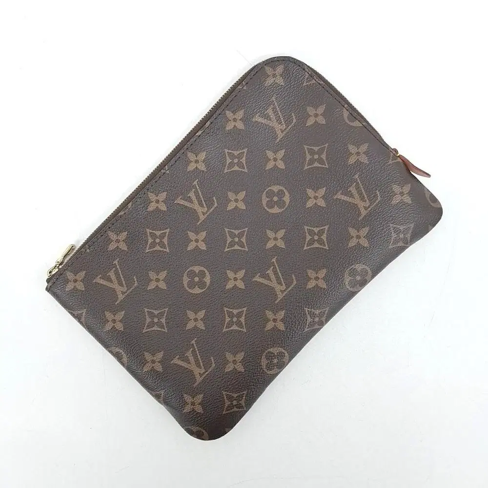 Louis Vuitton Monogram Étui Voyage PM