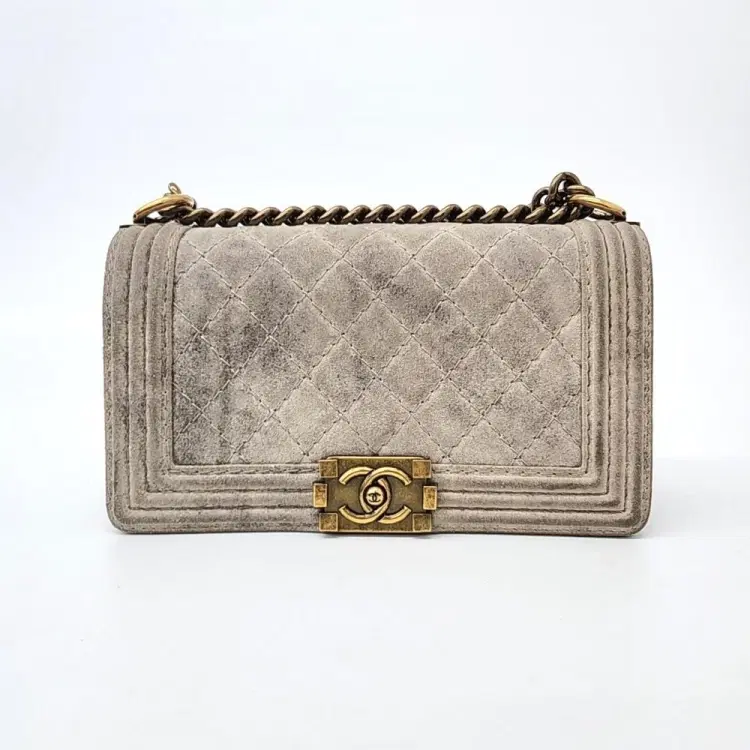 Chanel Vintage Boy Bag Medium-Hover-Image