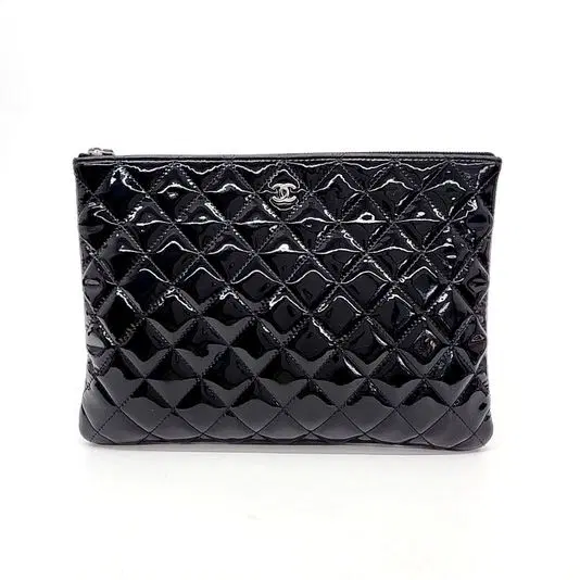 Chanel Patent Clutch New Medium-Hover-Image