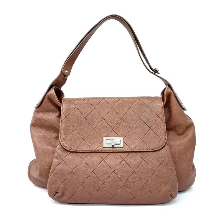 Chanel Caviar Shoulder Bag-Hover-Image