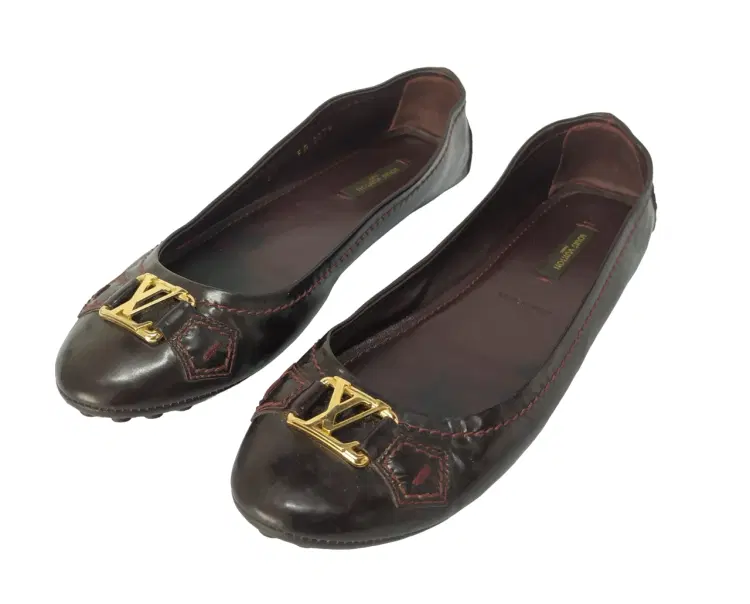 Size 37 - Louis Vuitton Patent Oxford Ballerina Flats-Hover-Image