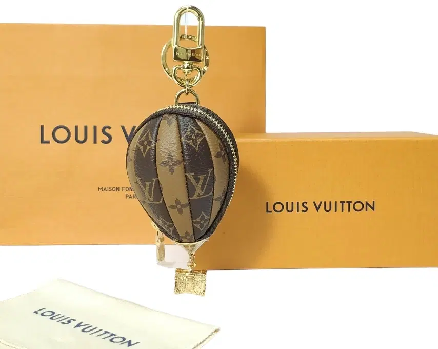 Louis Vuitton Dream Key Holder