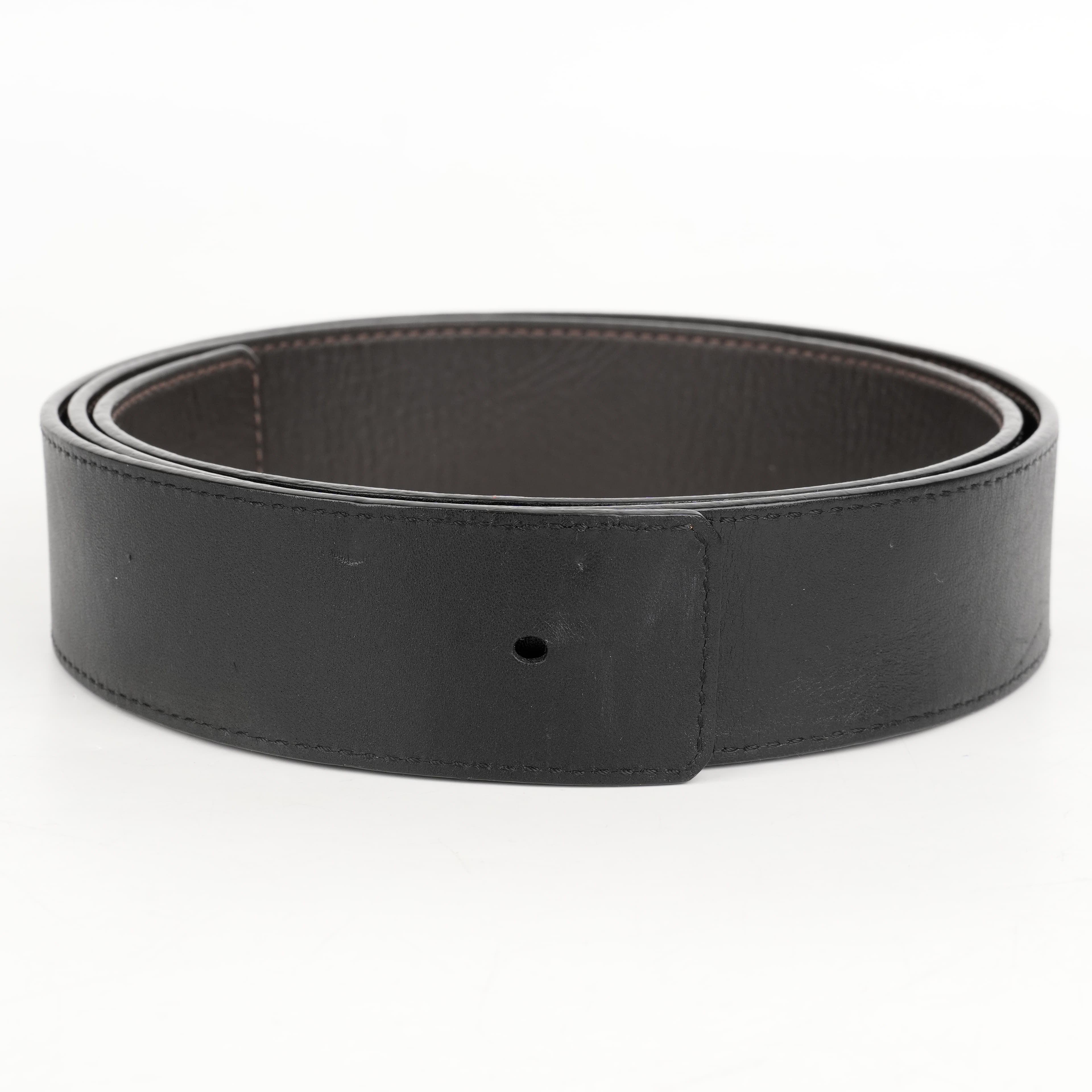 Louis Vuitton Reversible Leather Belt Strap, Size 40