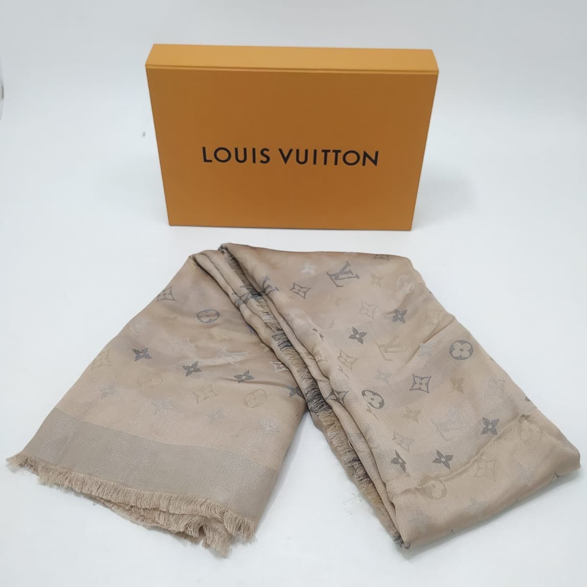 Louis Vuitton So Shine Beige Silk Shawl