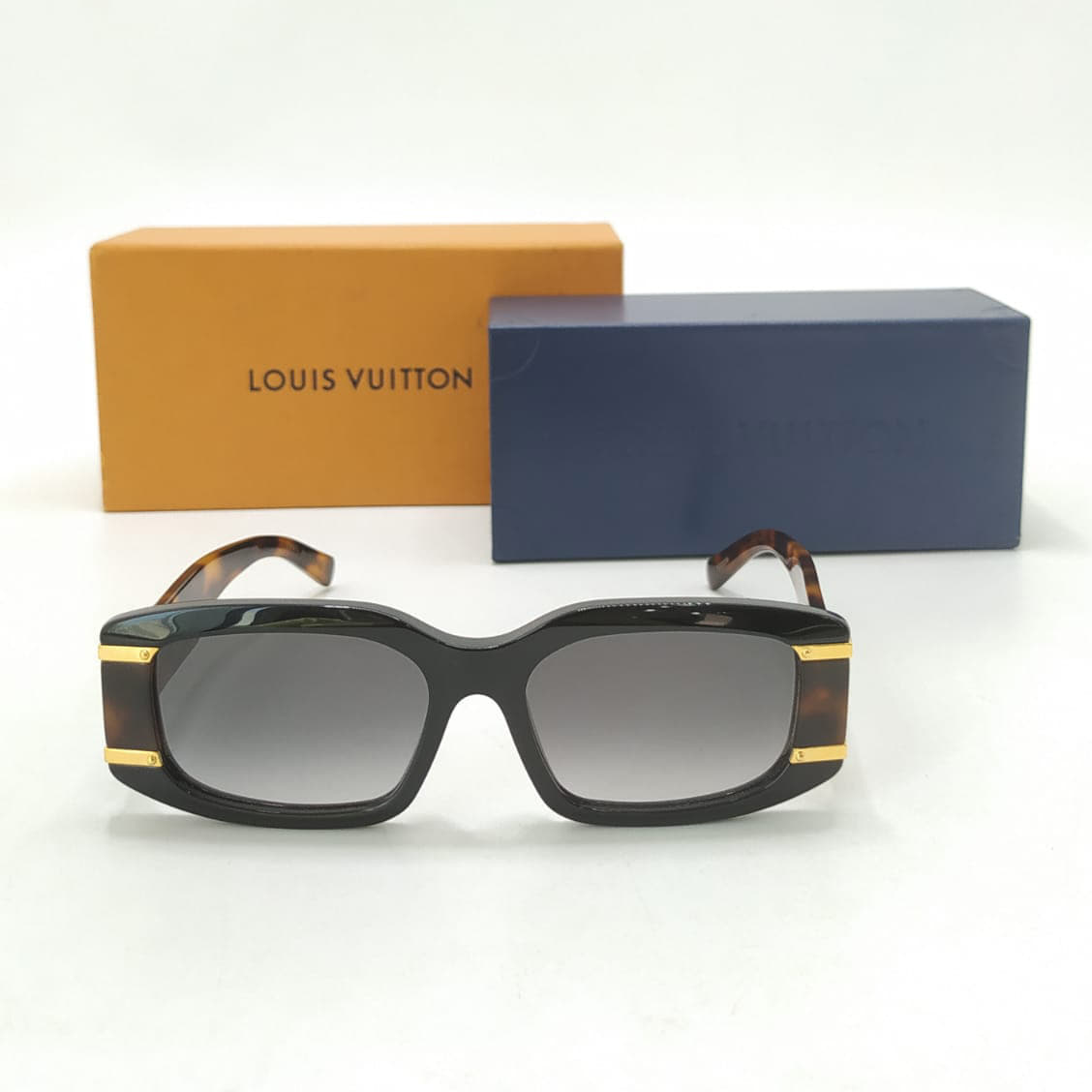 Louis Vuitton Black Frame Sunglasses