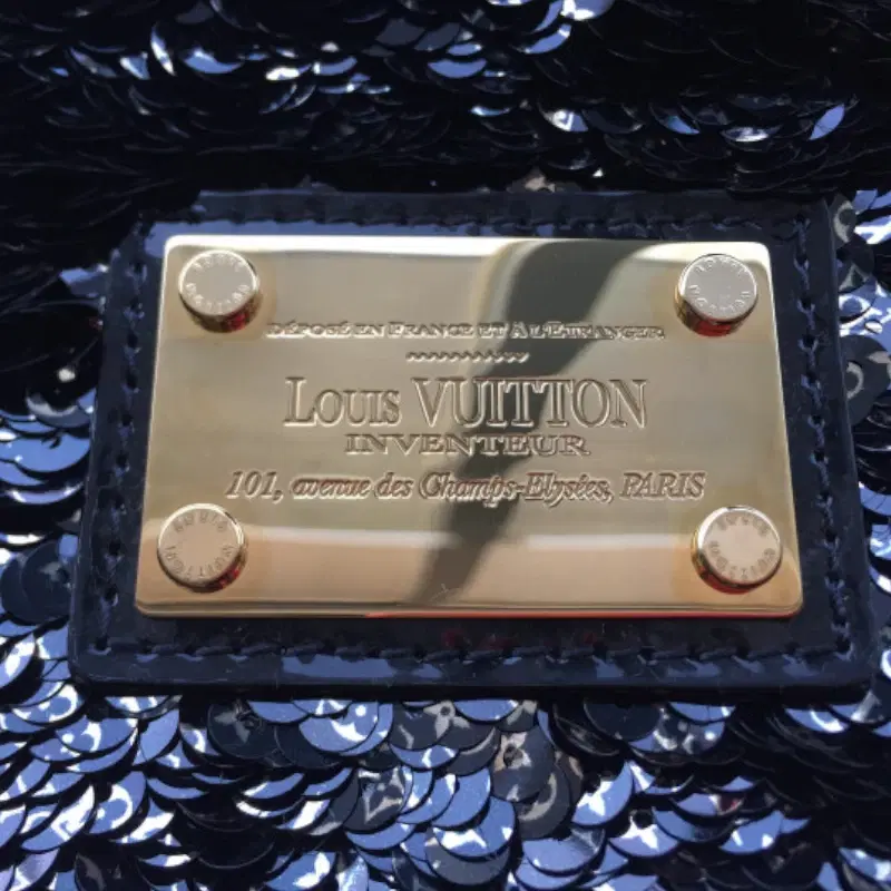 main-slider-image-1