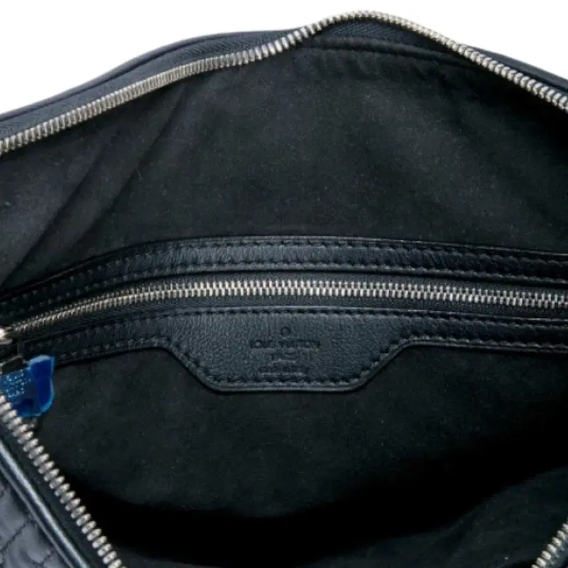 LOUIS VUITTON Ixia Antheia lambskin leather bag