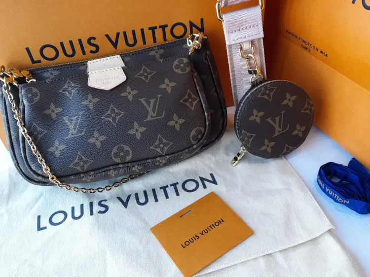Louis Vuitton Monogram Canvas Multi Pochette Accessoires-Hover-Image