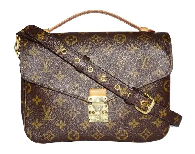 Louis Vuitton Pochette Metis Shoulder Bag