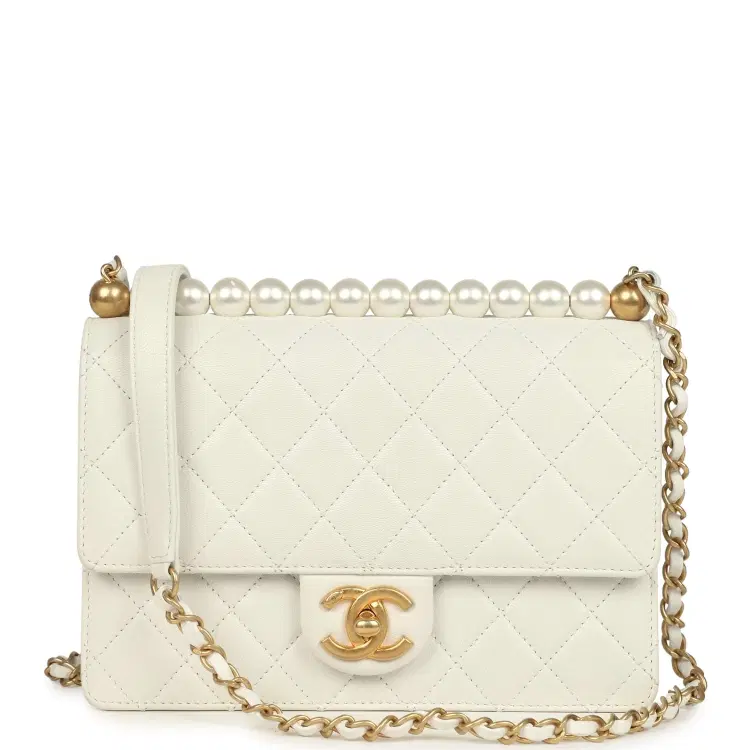 Preowned Chanel Small Chic Pearls Flap Bag White Calfskin Antique Gold Hardware-Hover-Image