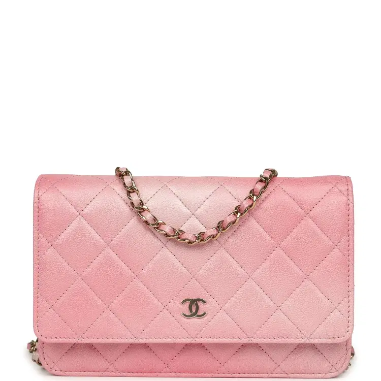 Chanel Classic Wallet On Chain Ombre Pink Shiny Goatskin Light Gold Hardware-Hover-Image