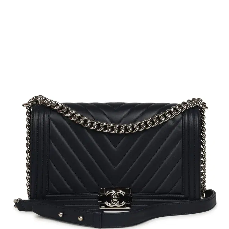 Pre-owned Chanel New Medium Chevron Boy Bag Navy Blue Calfskin Silver Hardware-Hover-Image
