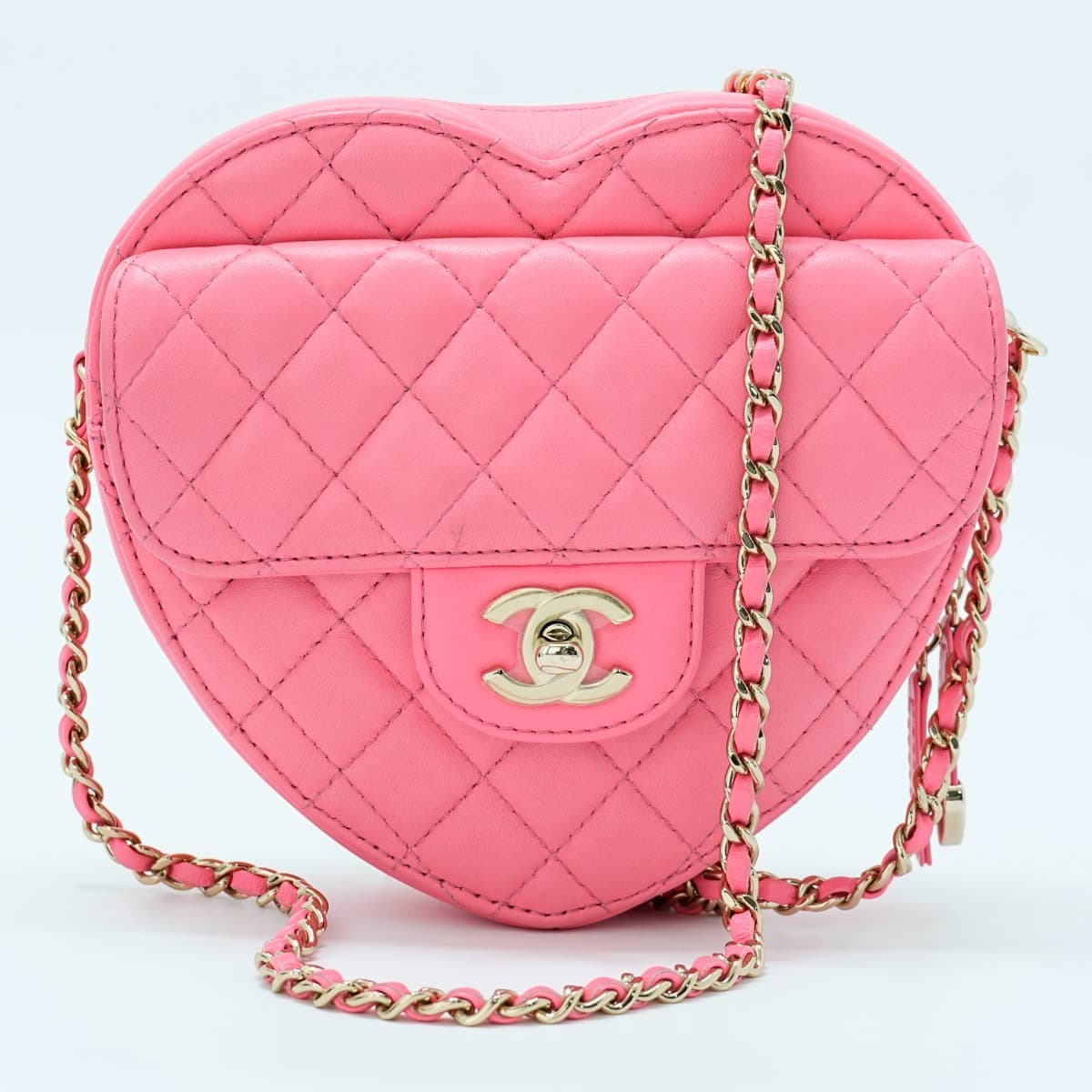 Chanel 2022 Heart Love crossbody bag