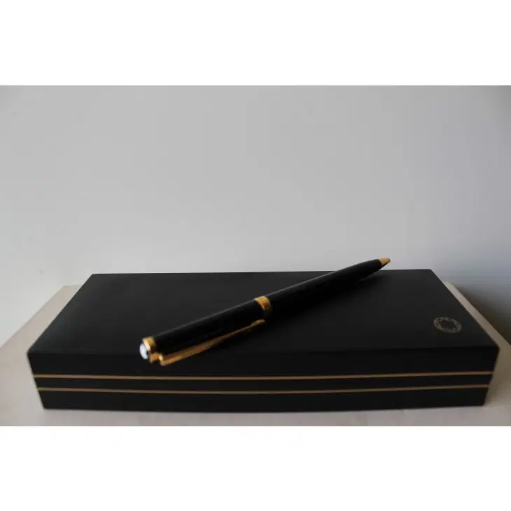 main-slider-image-1