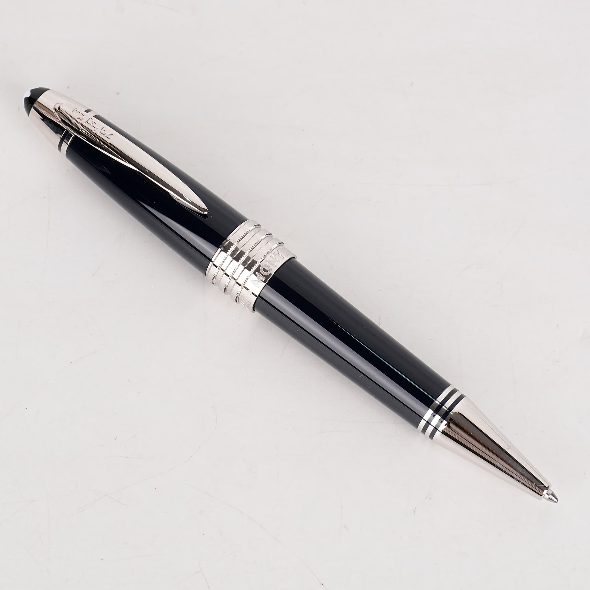 main-slider-image-1