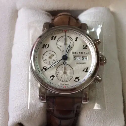 Montblanc Star Automatic Chronograph Silver Dial Men's Watch-Hover-Image